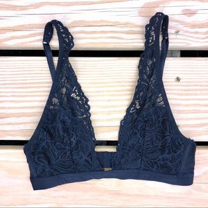 Black Lace Plunge Bralette Size XXS